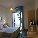 Aurora Hotell Sperlonga