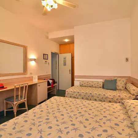 Aurora Hotel