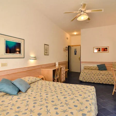 Hotel Aurora