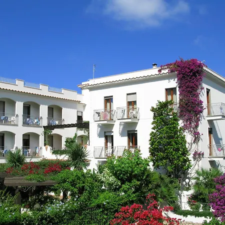 Aurora Sperlonga
