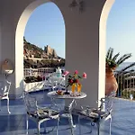 Hotel Aurora 3*