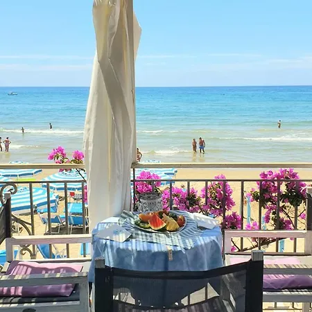 奥罗拉酒店 3* 斯佩隆加