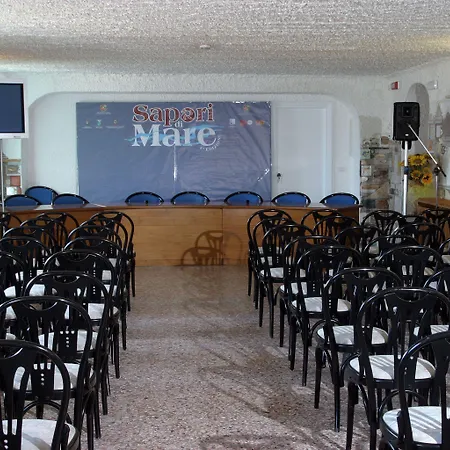 奥罗拉酒店 酒店