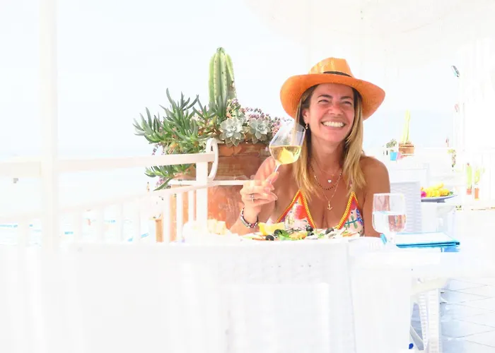 Aurora 3* Sperlonga