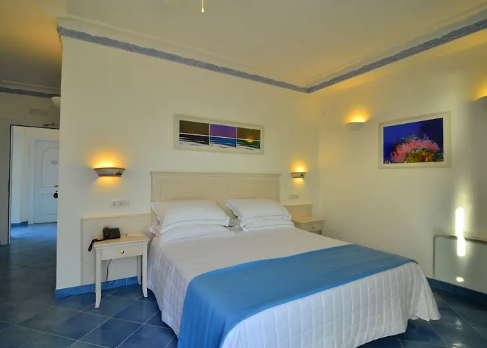 오로라 스펠론가